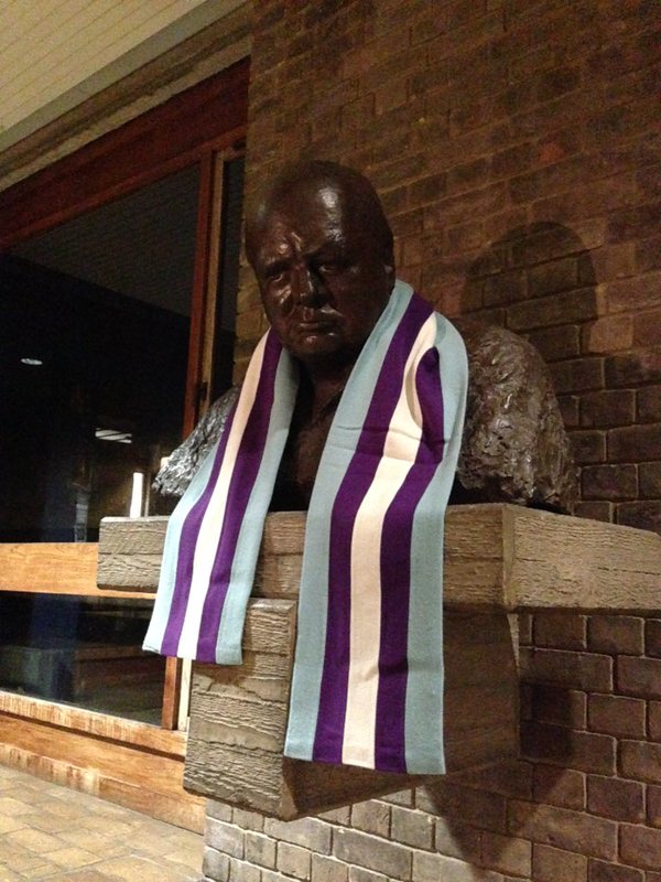 PdOC scarf Churchill